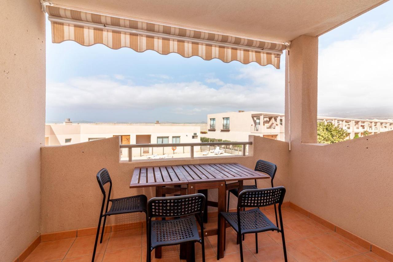 Homeforguest Apartamento En La Tejita Con Piscina, Terraza Y Wifi Гранадилла-де-Абона Экстерьер фото